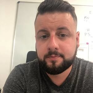 Meet your Posher, Jon